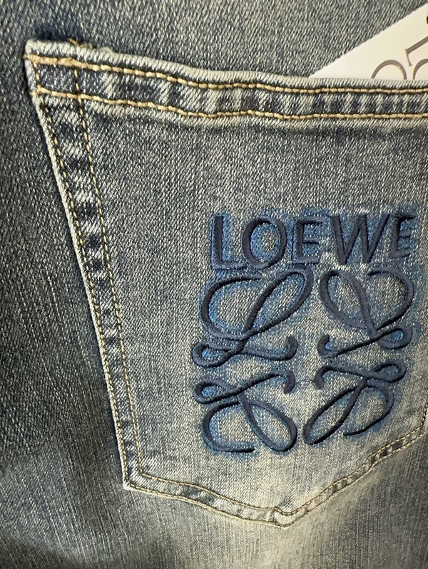 ブランドジーンズ全体デザイン